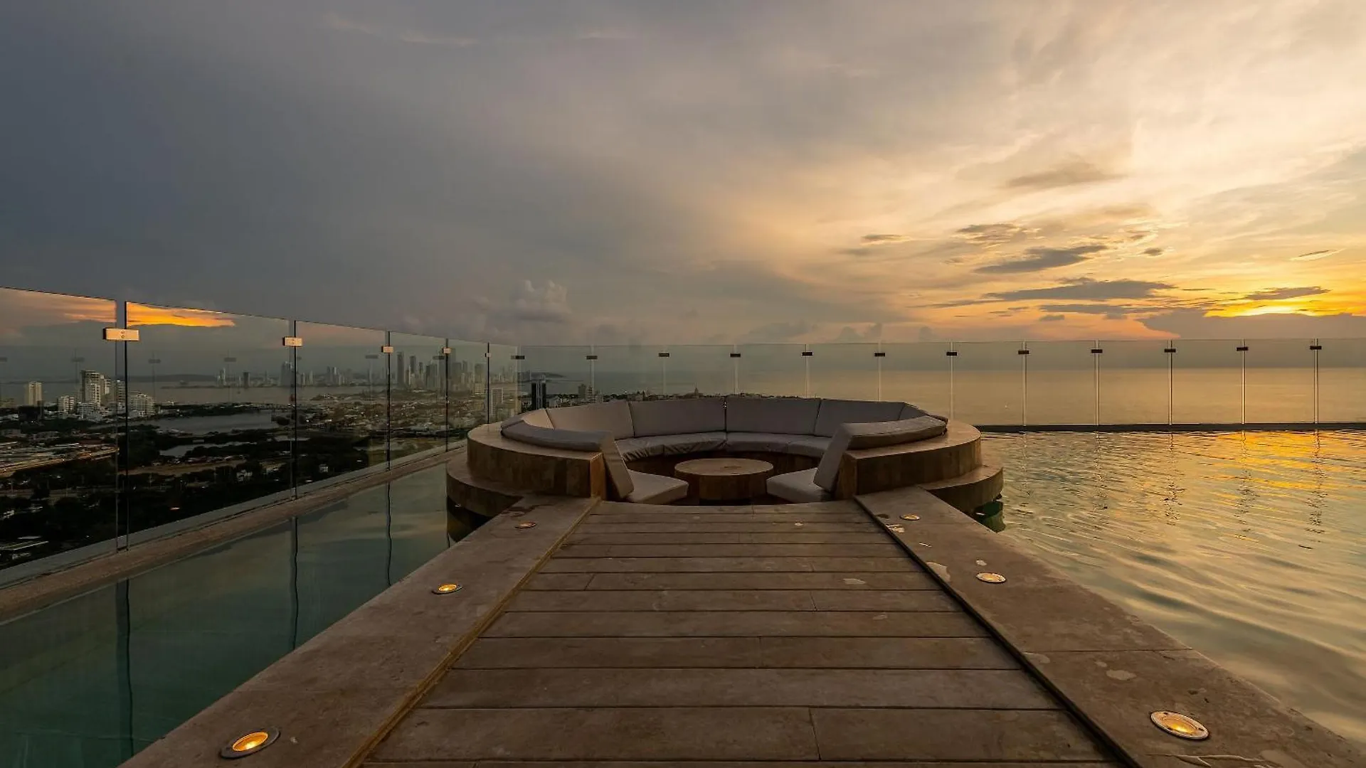 Espectacular Vista Al Mar And Historic Center 2Br Apartment Cartagena Colombia