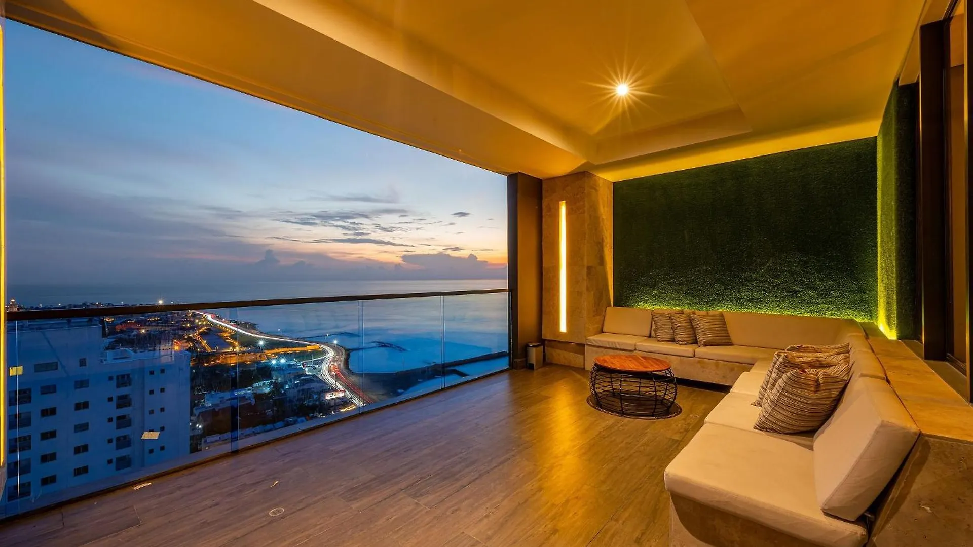Apartmán Espectacular Vista Al Mar And Historic Center 2Br Cartagena 0*,